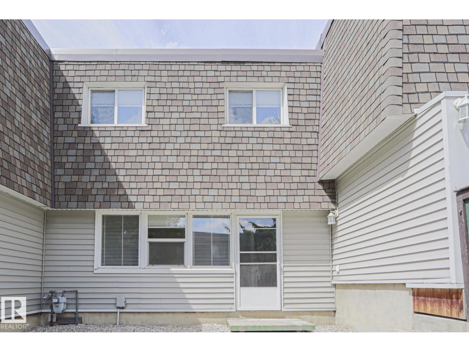 603 VILLAGE ON THE GREEN GR NW - photo 2