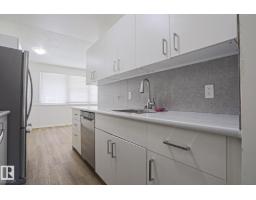 603 Village On The Green Gr Nw, Edmonton, AB T5A1A2 Photo 15