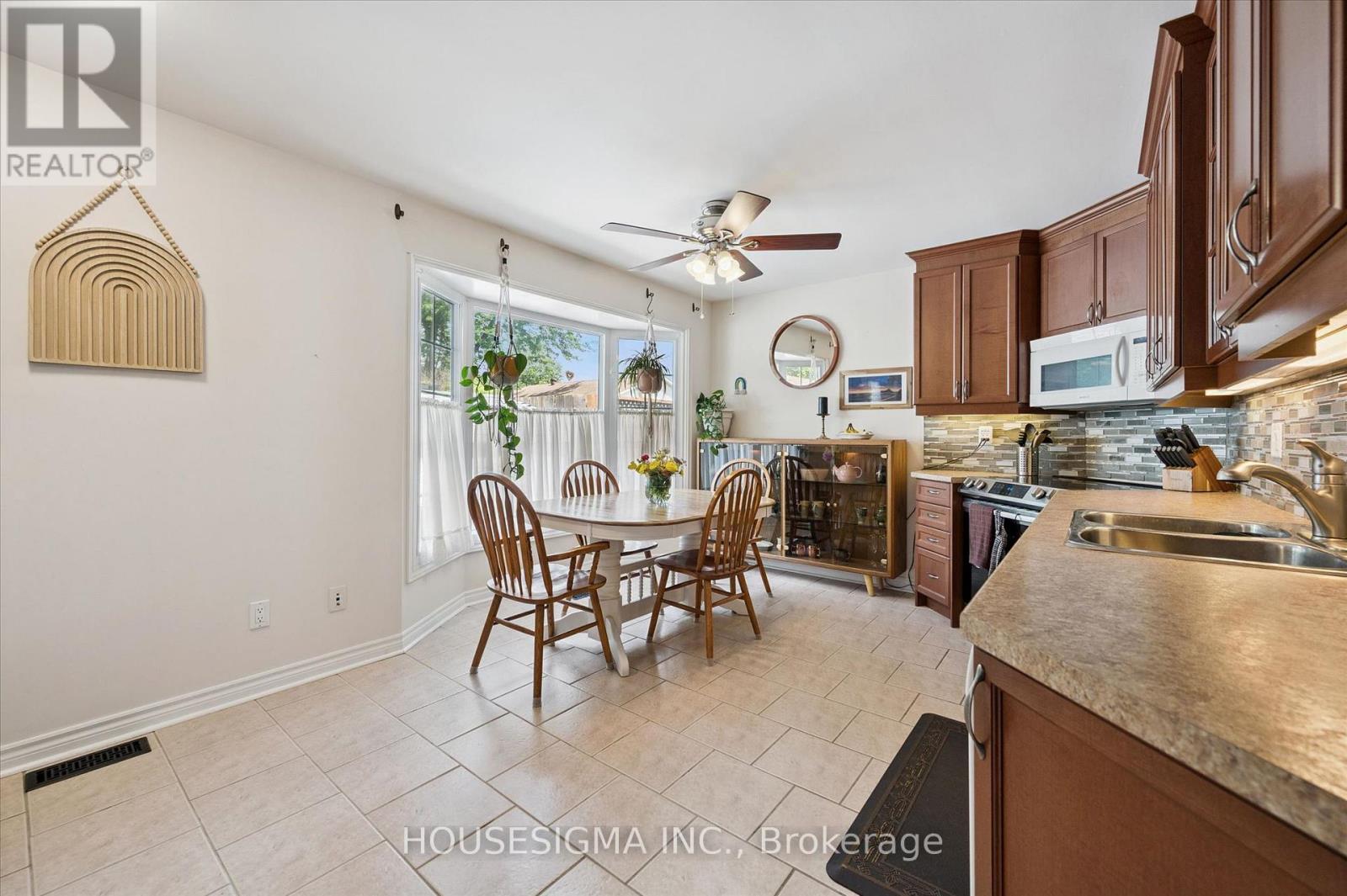 2 KEEWATIN AVENUE - 10