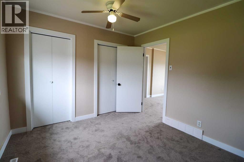 Main Primary Bedroom