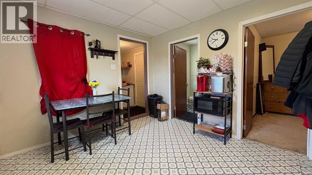 602 5 Avenue - 6