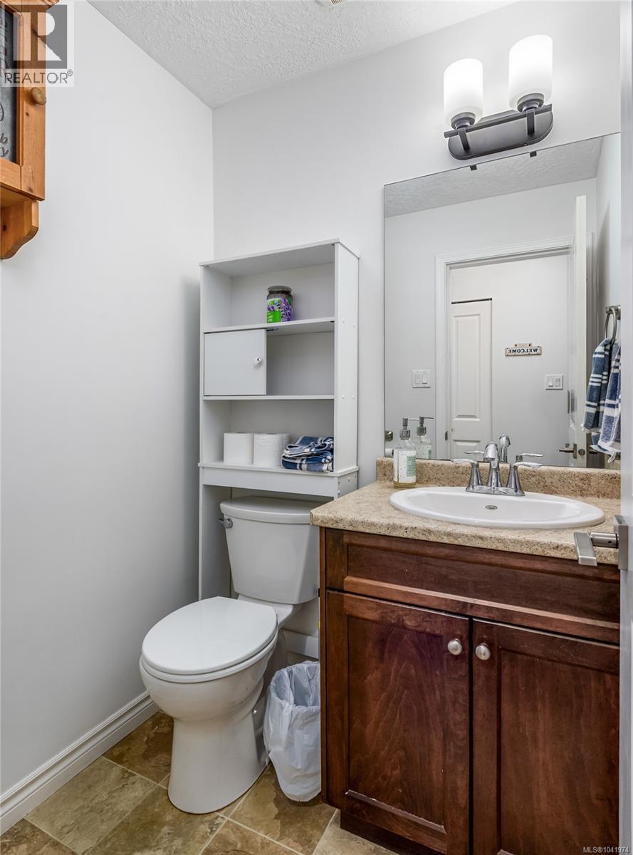 1416 Noel Ave - 16