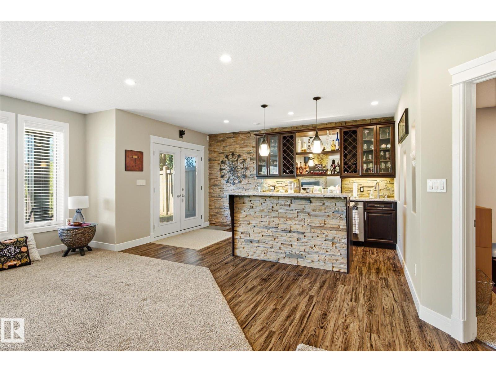 35 EDGEWATER TERR — photo 34