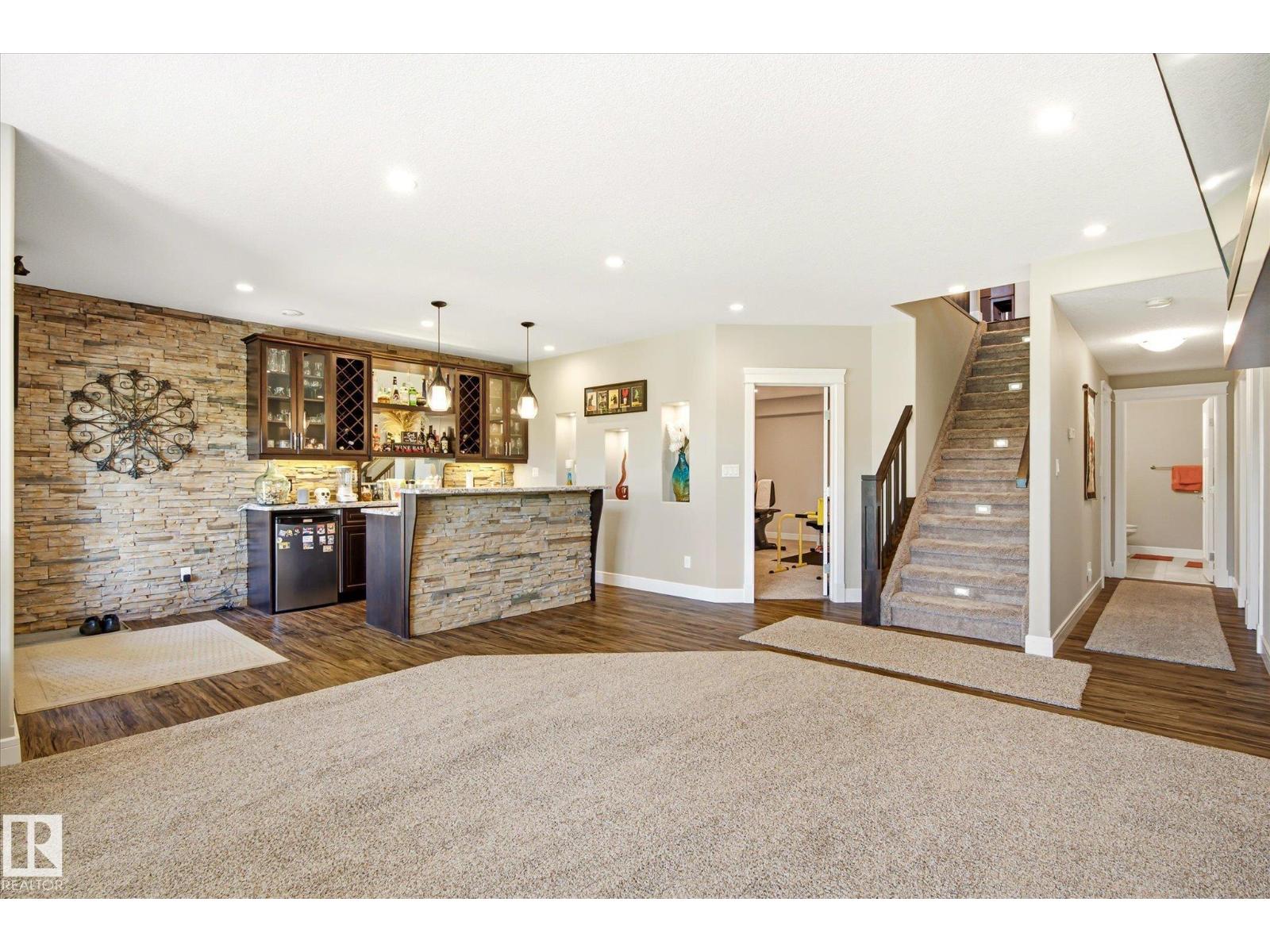35 EDGEWATER TERR — photo 36