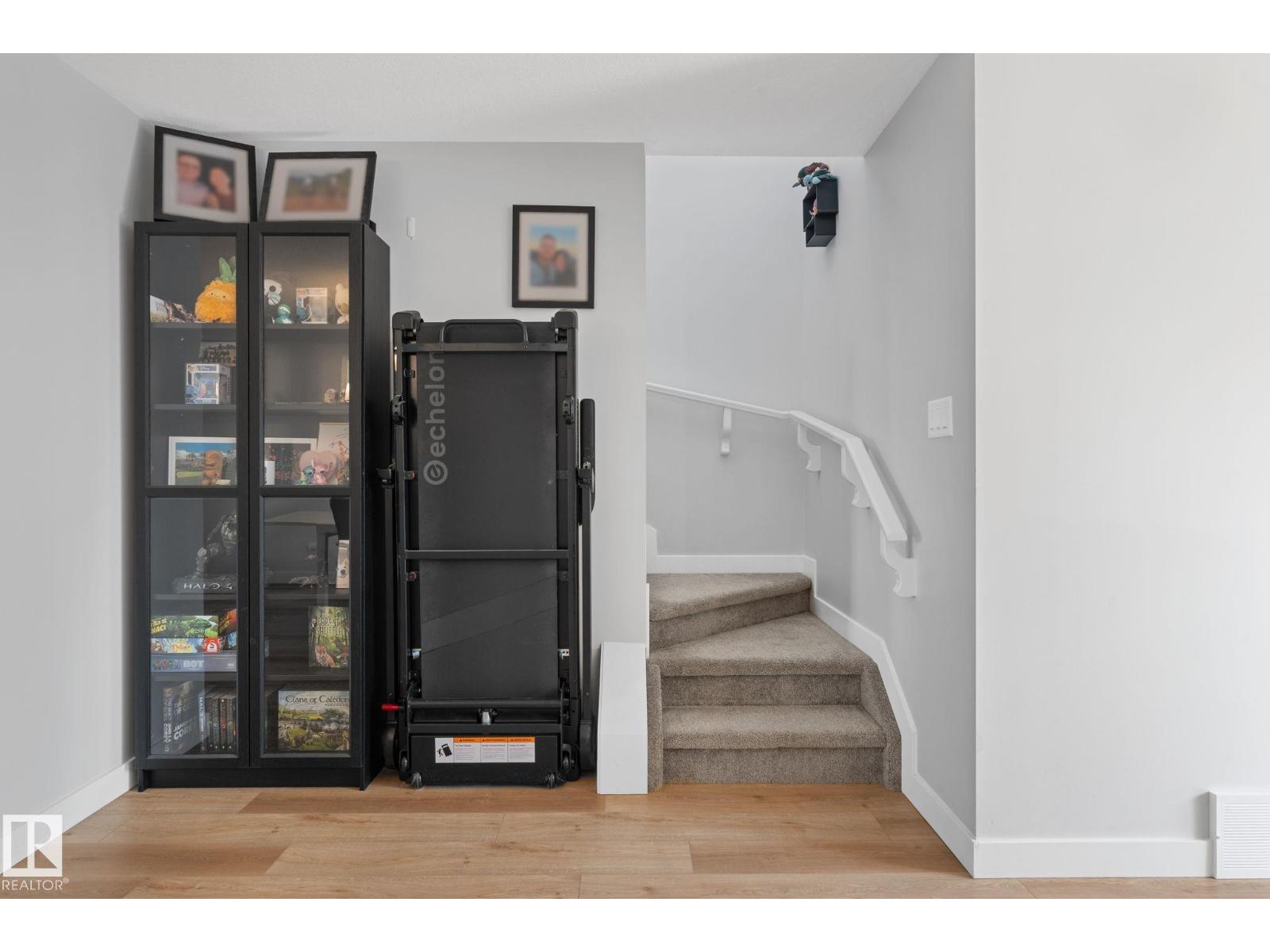 17355 6 ST NE - 18