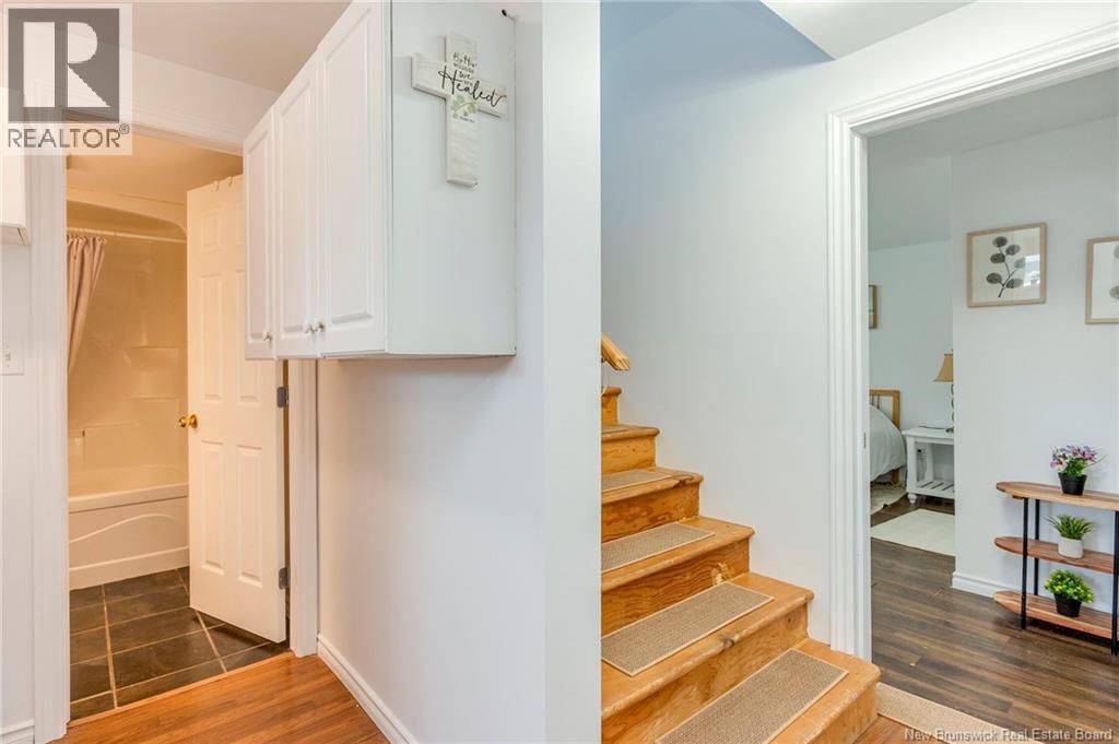 520 Middlesex Road - 26