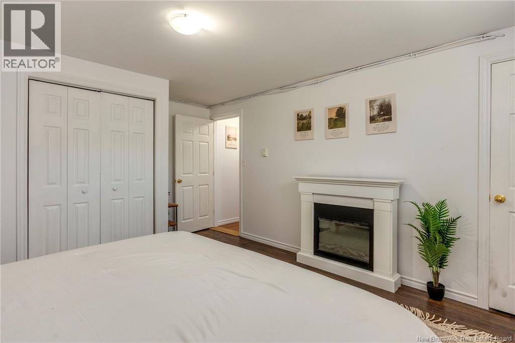 520 Middlesex Road - 29