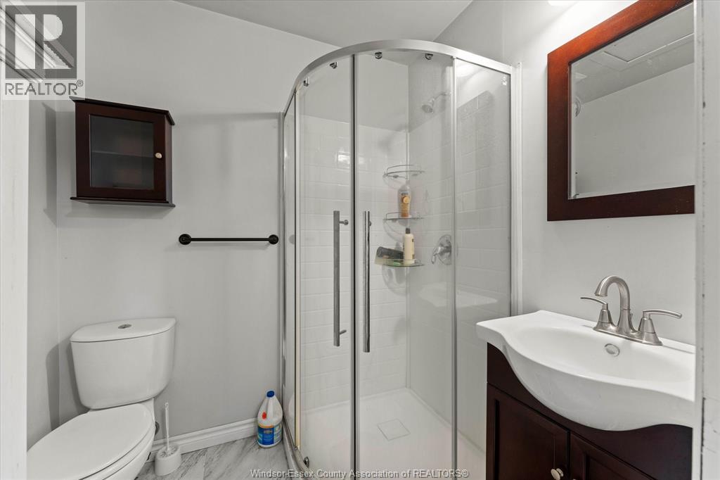 702 Notre Dame STREET - 13