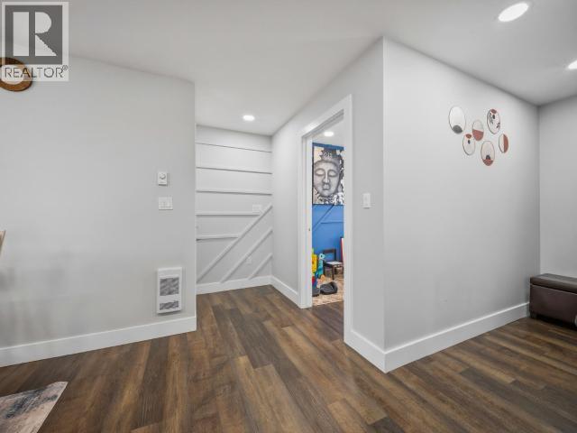 61 EVELYN AVENUE - 10
