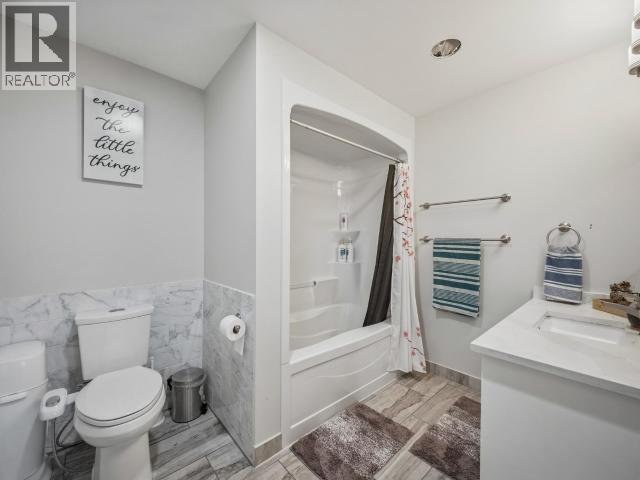 61 EVELYN AVENUE - 27