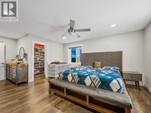 61 EVELYN AVENUE - 29