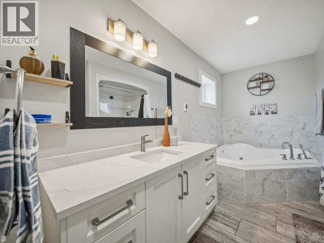 61 EVELYN AVENUE - 31