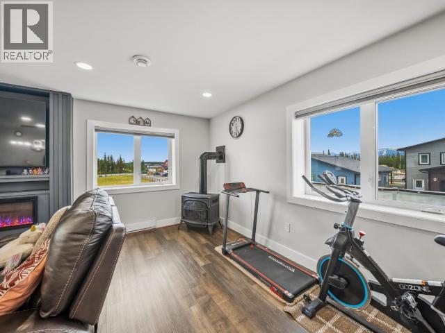 61 EVELYN AVENUE - 7