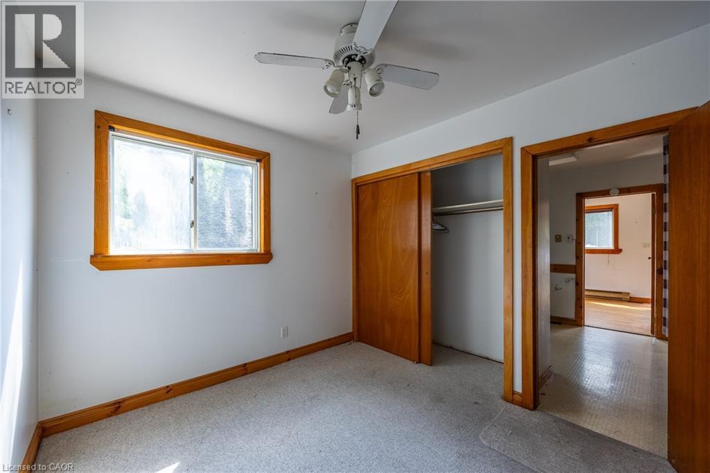 7 DOUGLAS Street - 13