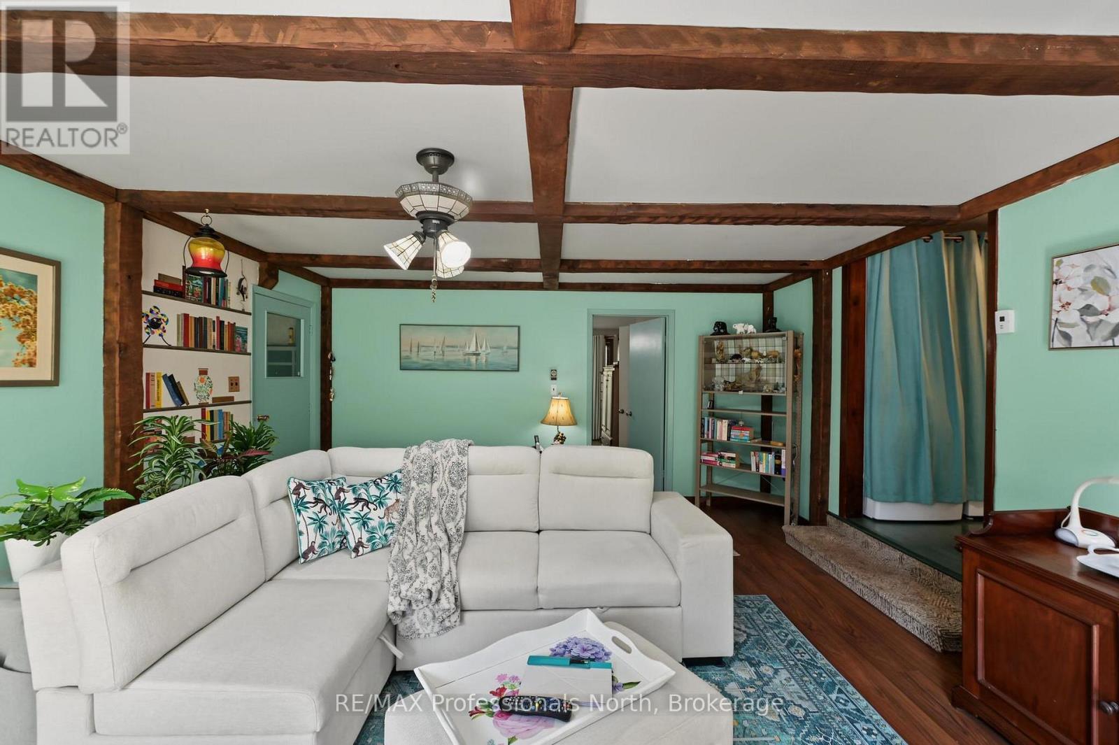 5 STOUFFER STREET - 22