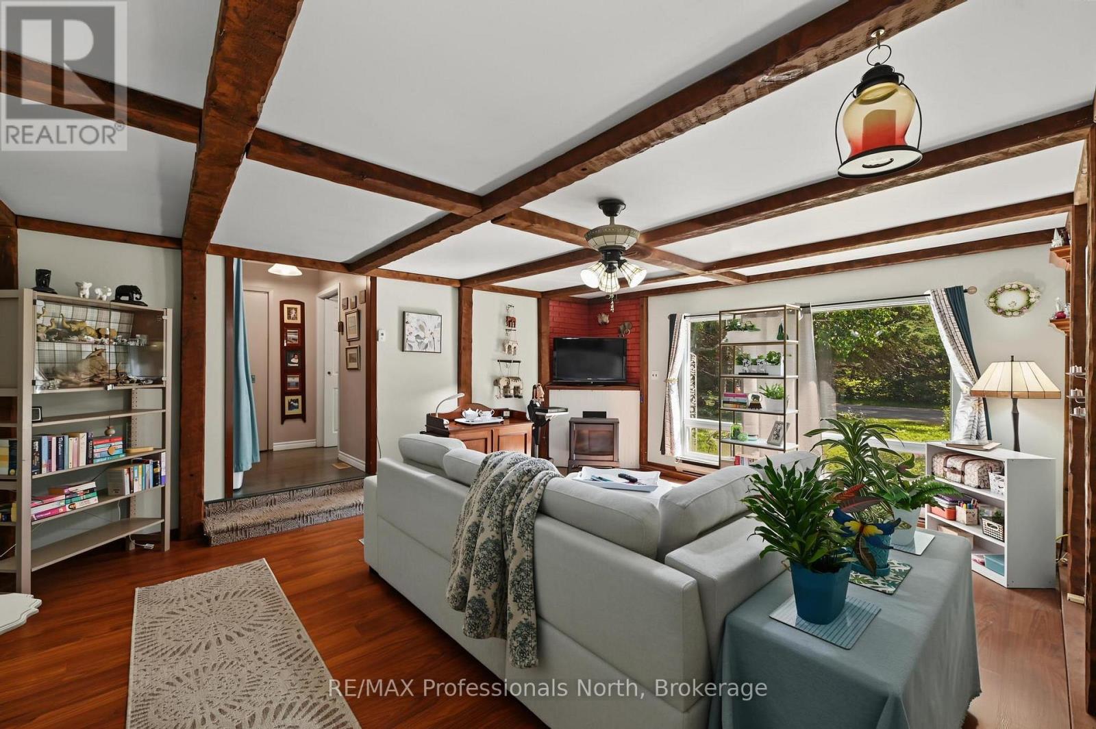 5 STOUFFER STREET - 23