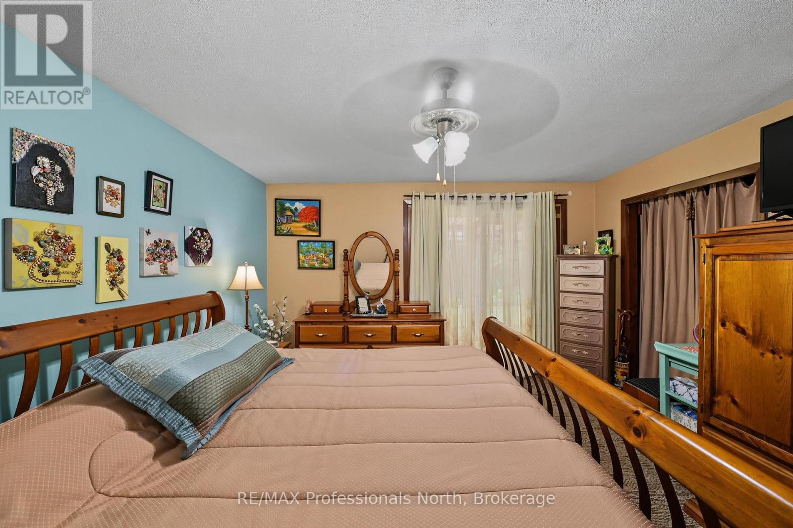 5 STOUFFER STREET - 25