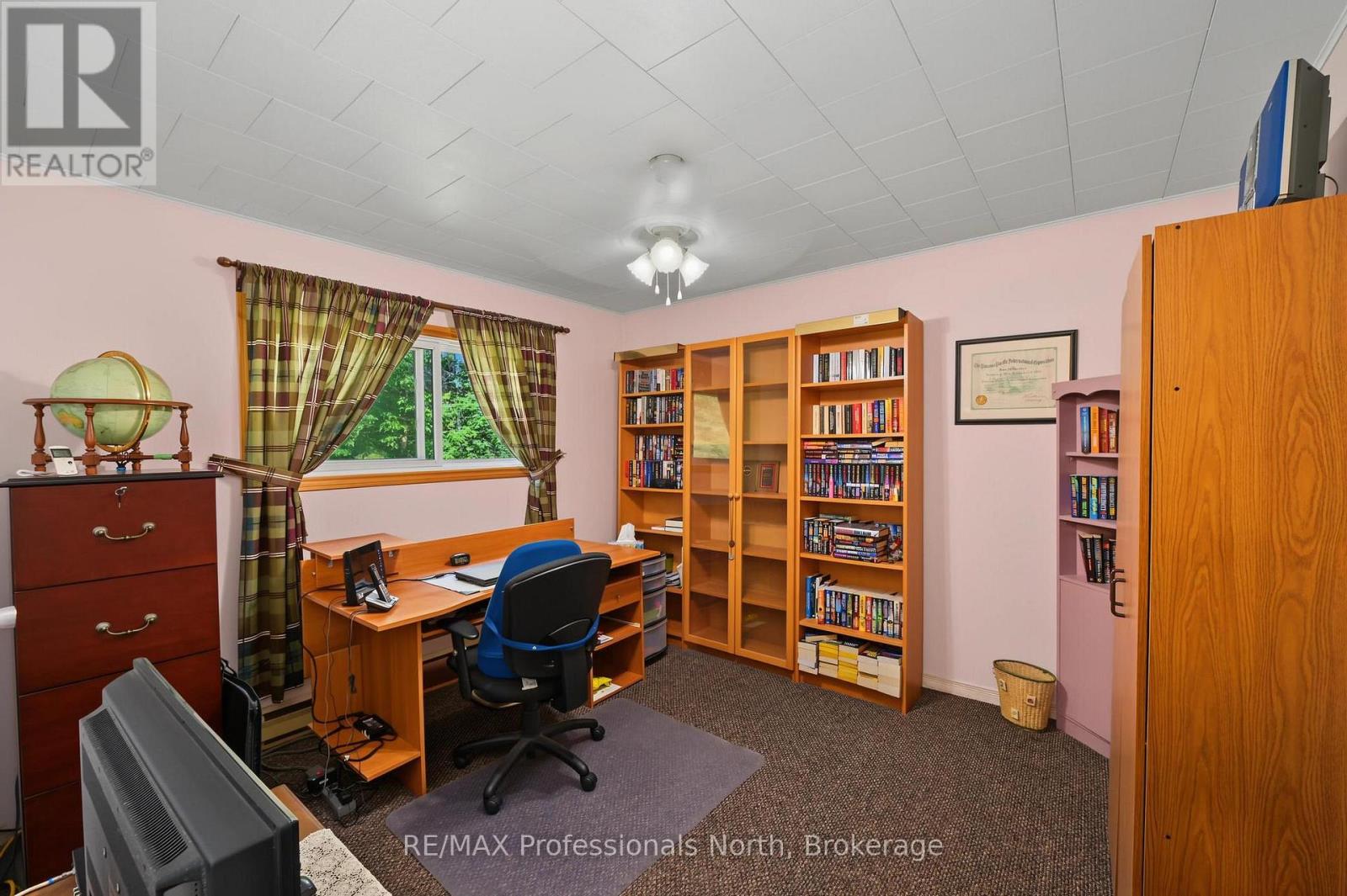 5 STOUFFER STREET - 29