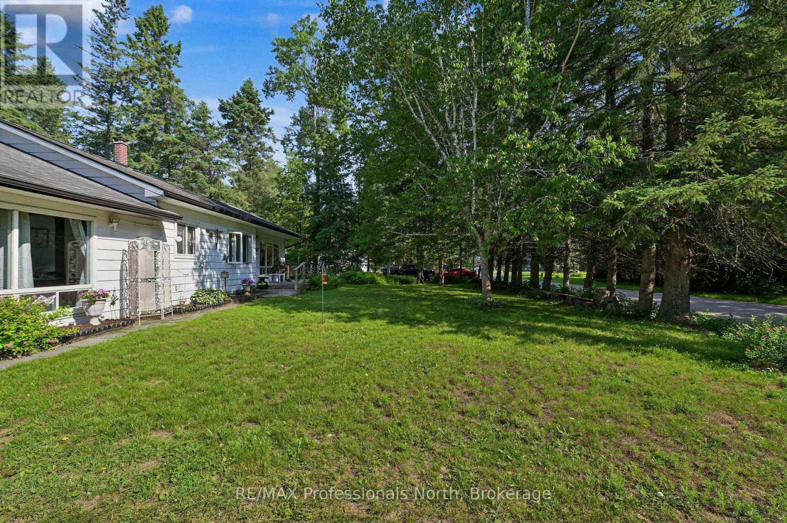 5 STOUFFER STREET - 35