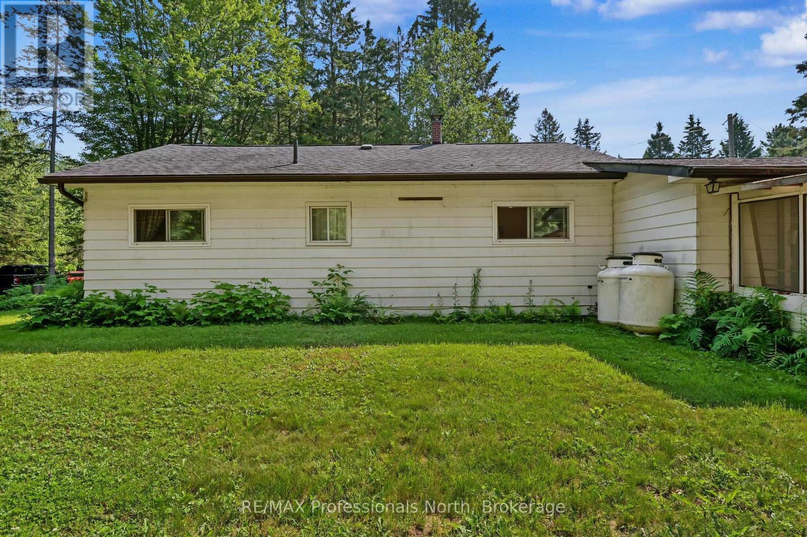 5 STOUFFER STREET - 37