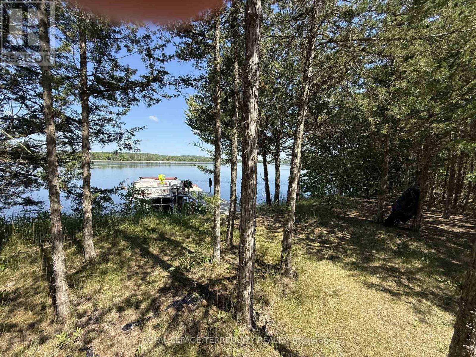 675 HAIGS REACH RD - 34