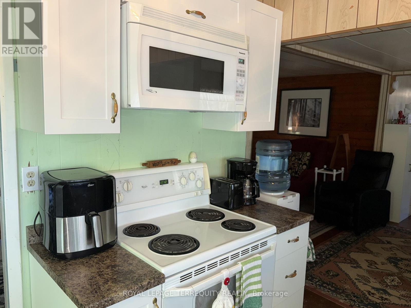 675 HAIGS REACH RD - 20