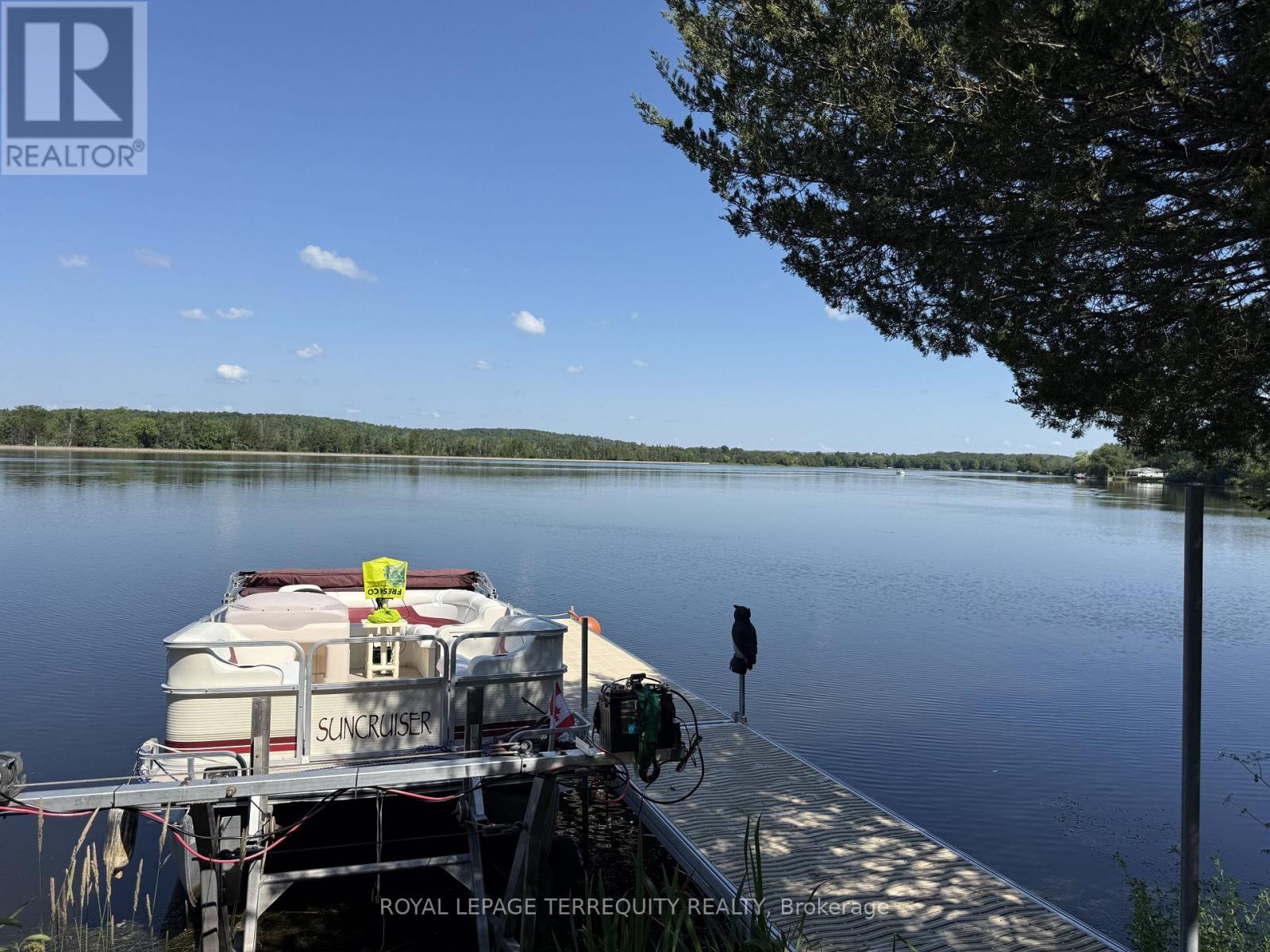 675 HAIGS REACH RD - 36