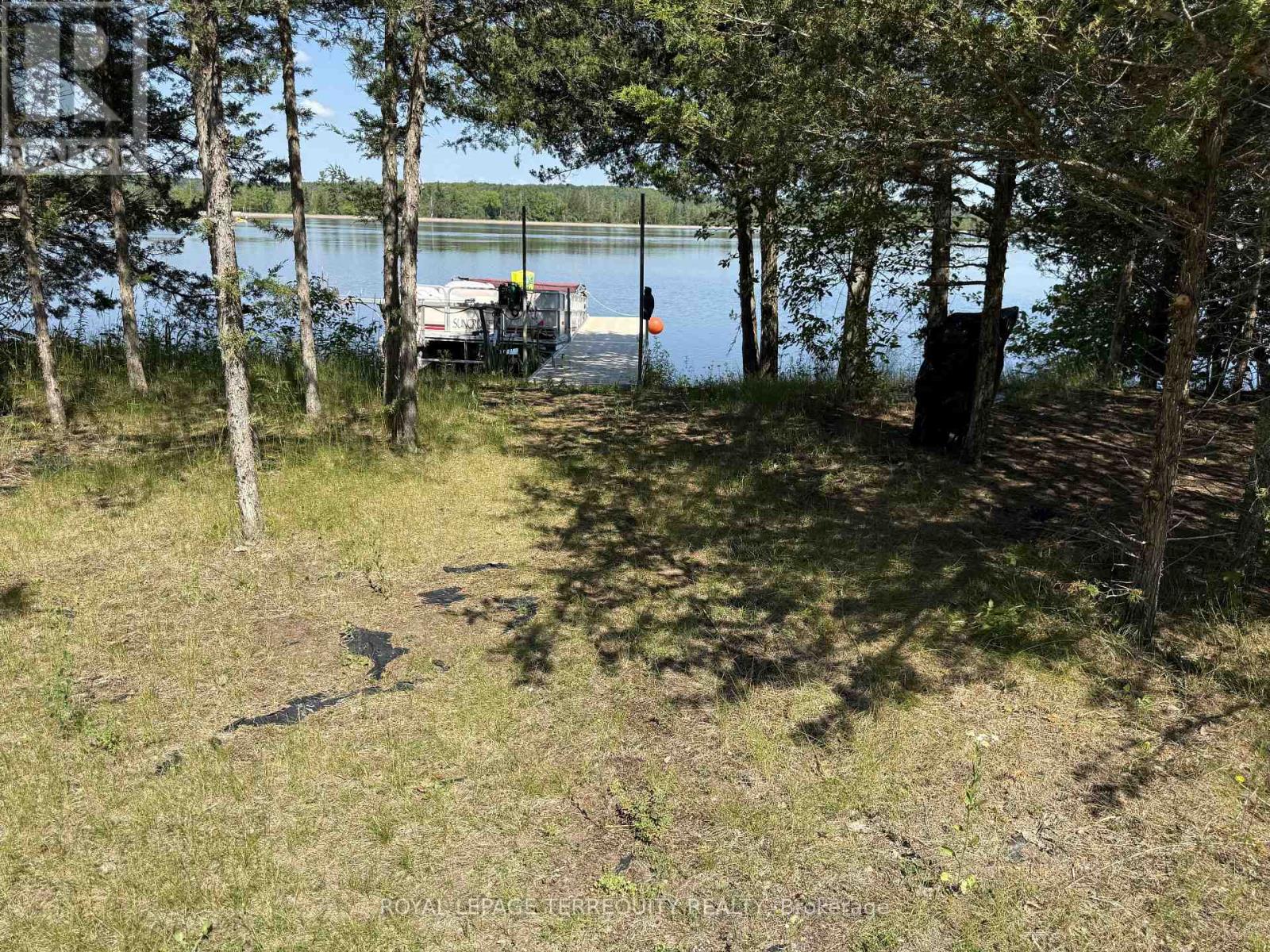 675 HAIGS REACH RD - 35