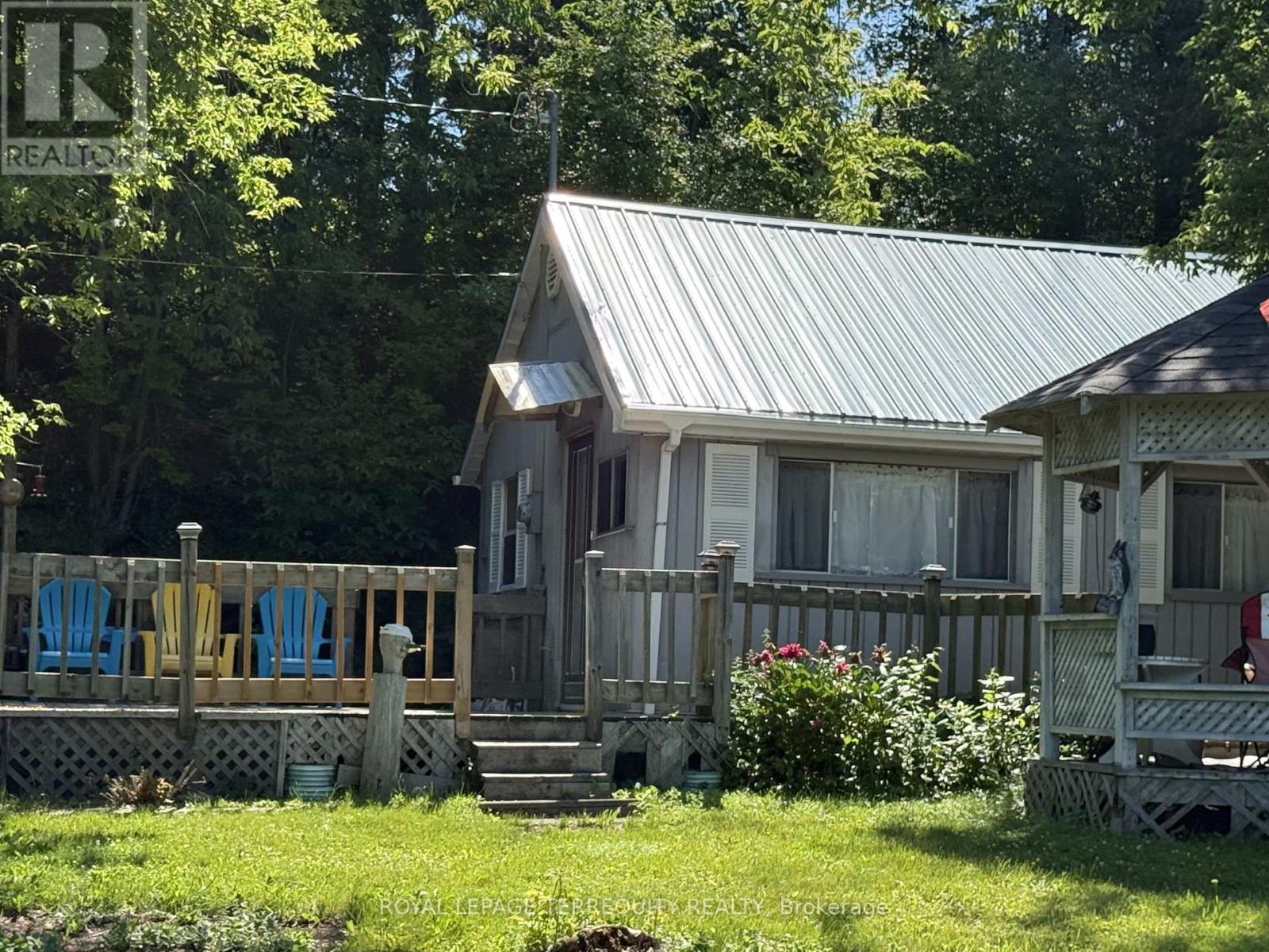 675 HAIGS REACH RD - 6
