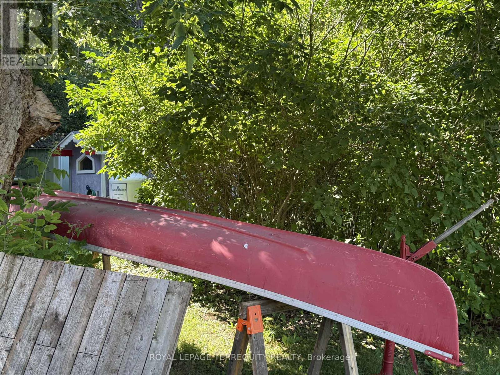 675 HAIGS REACH RD - 42