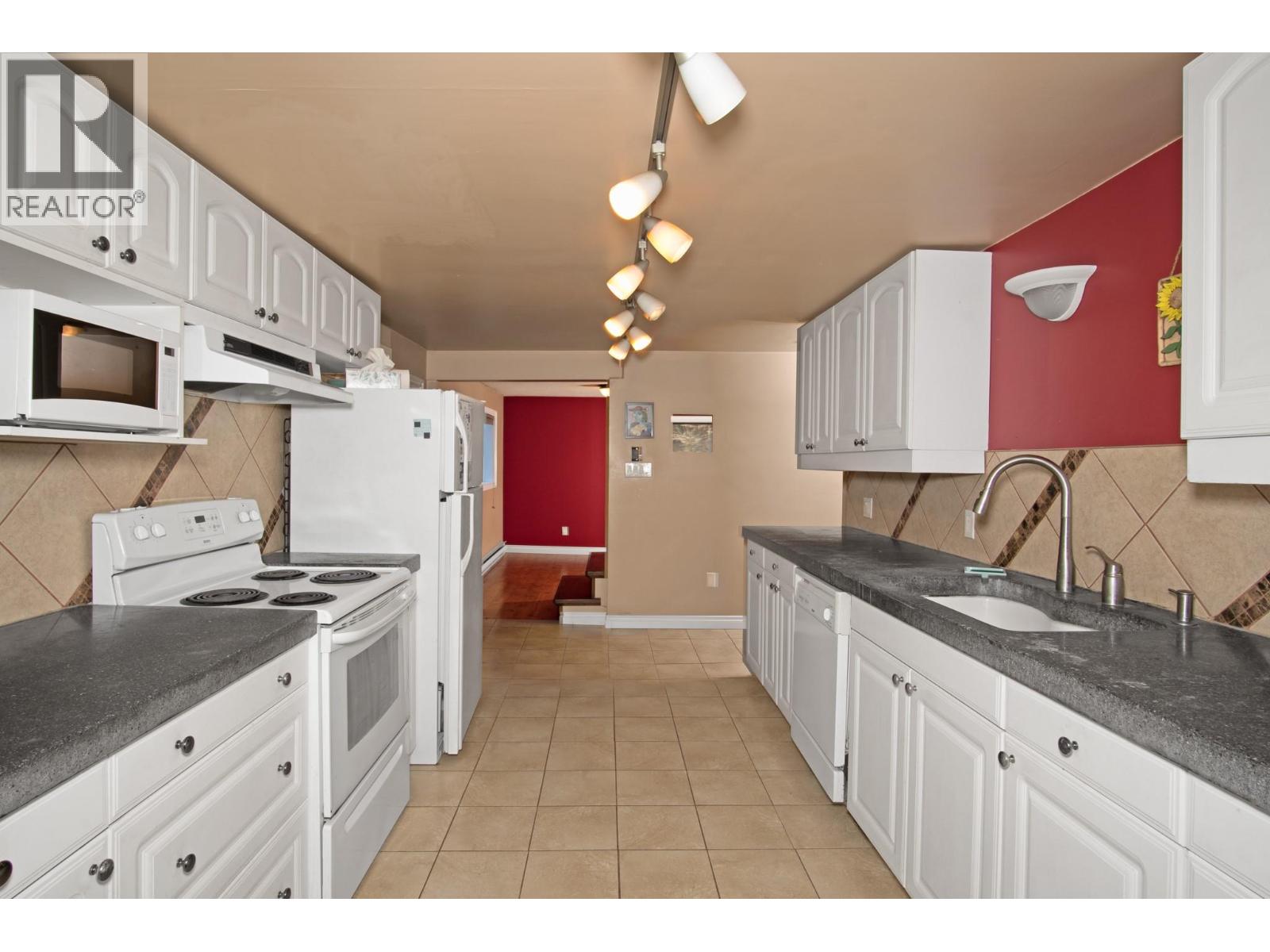 3650 PHILLIPS Road - 10
