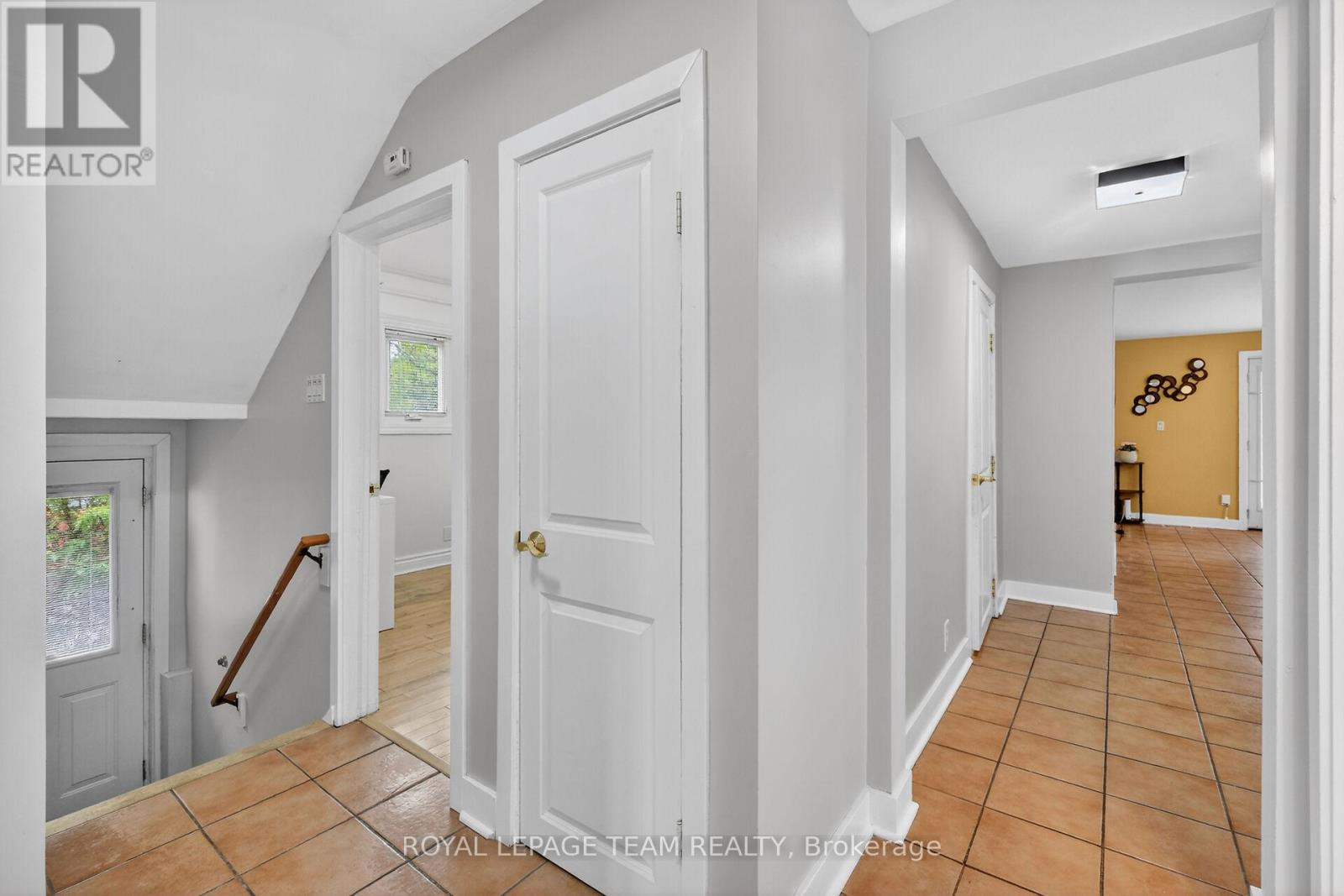 196 PRINCE ALBERT STREET - 15