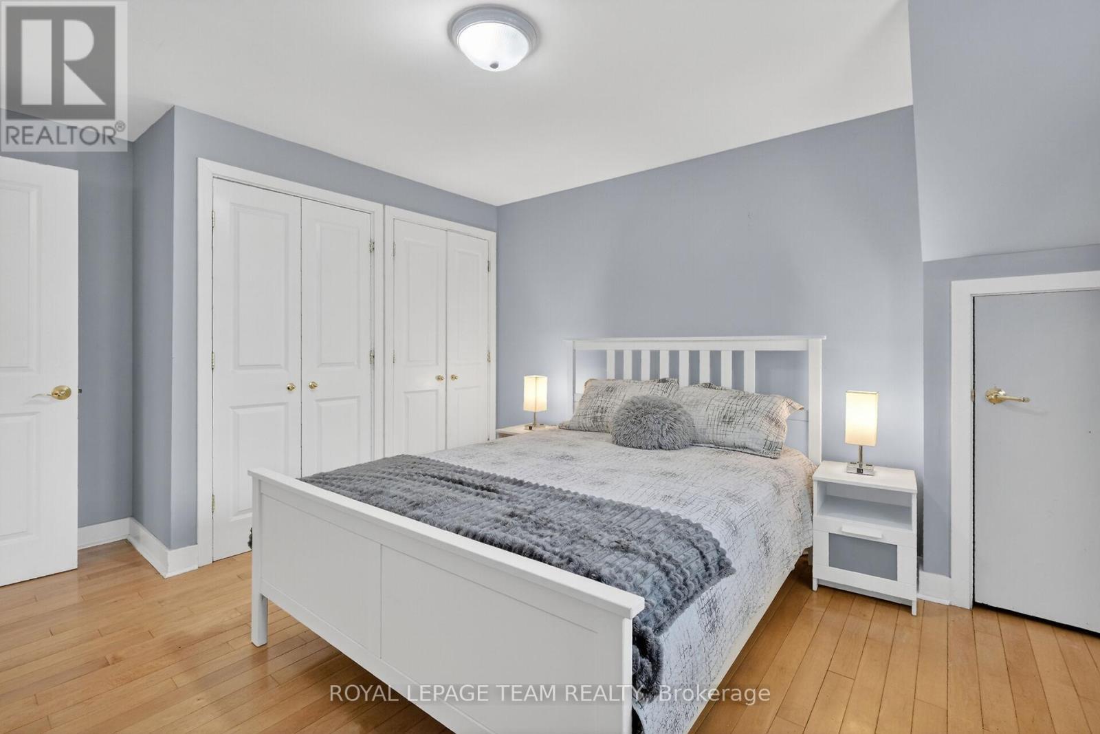 196 PRINCE ALBERT STREET - 12