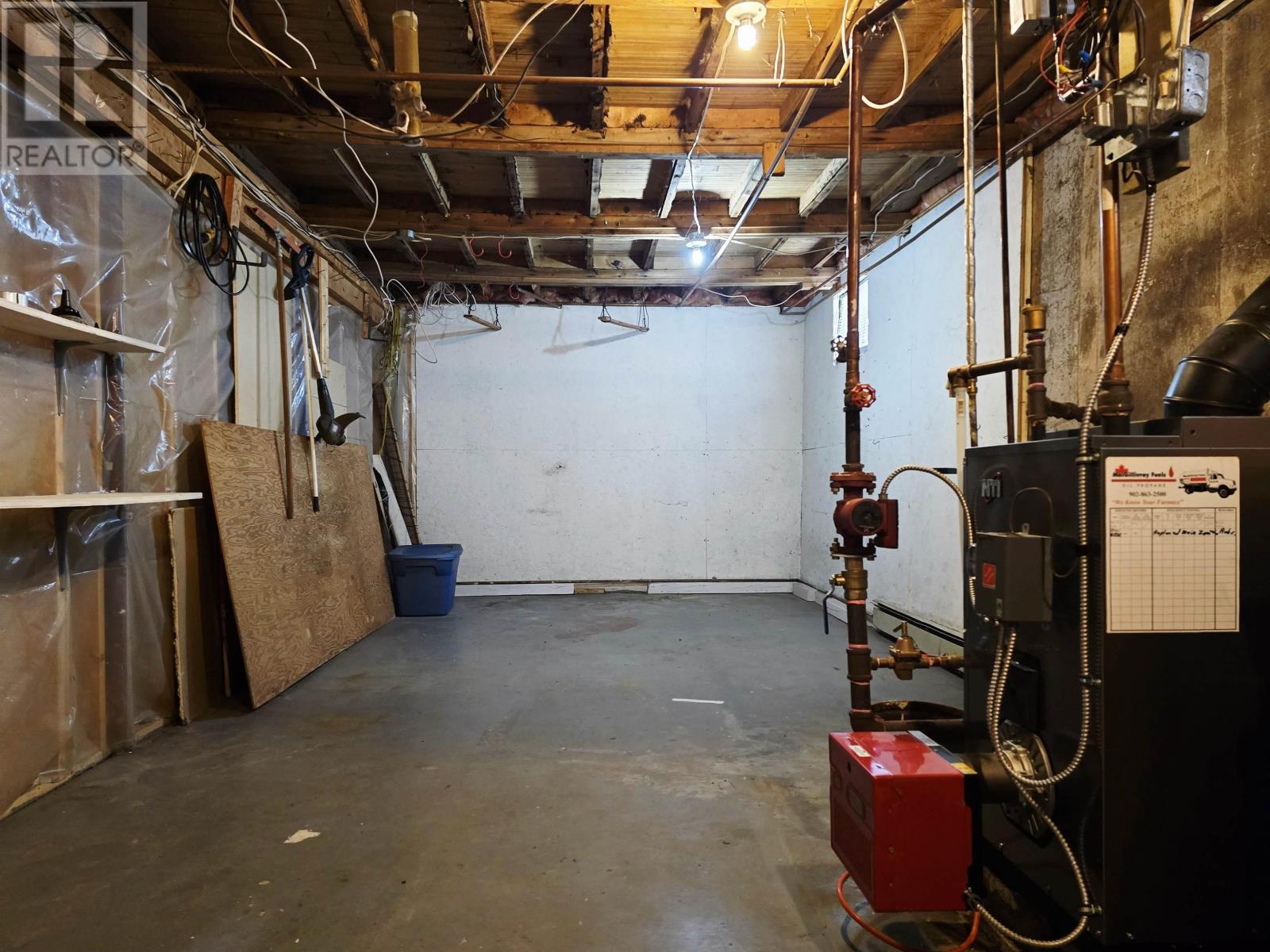 Property 32 of 33 of 95 Poplar Street