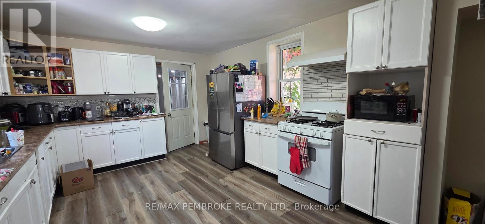 459 SOMERSET STREET - 6