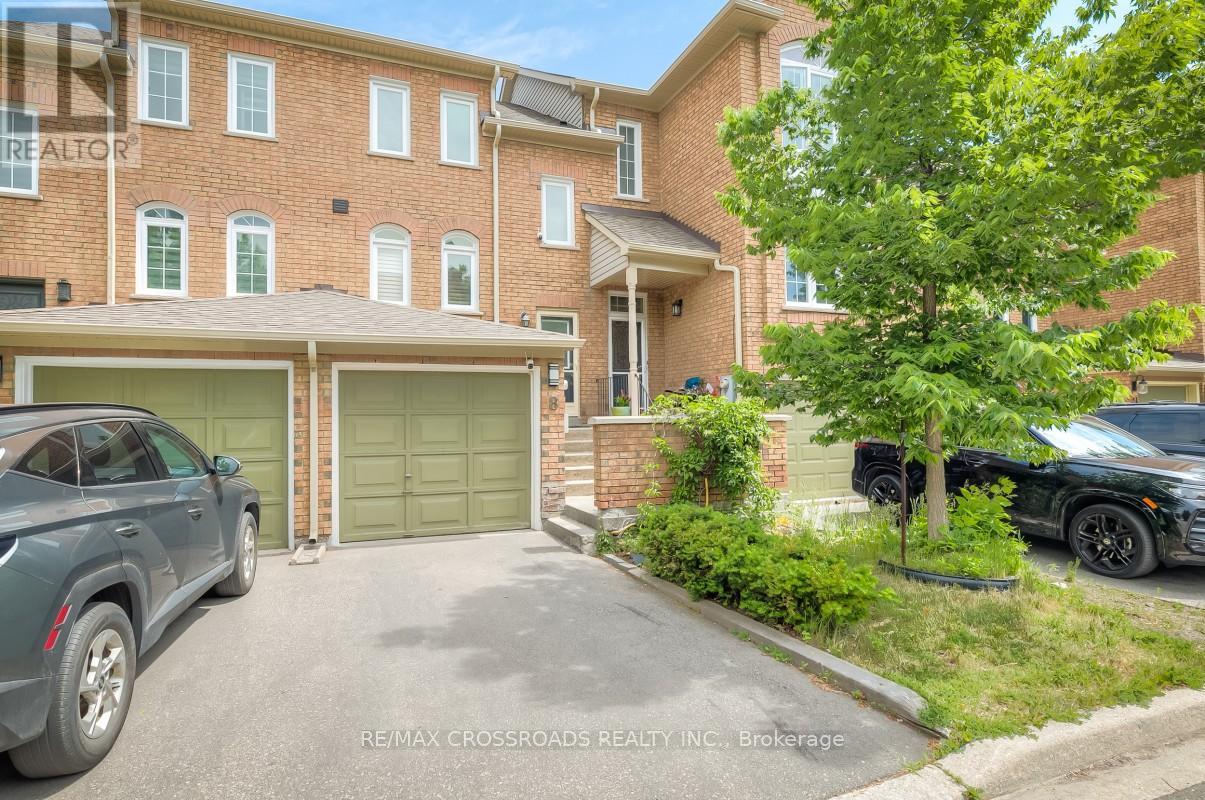 Photo of 8 LARISSA COURT