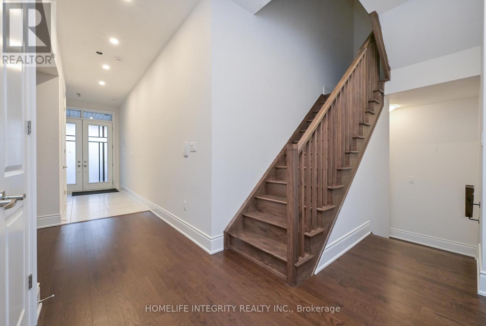 1144 WICKHAM ROAD - 16