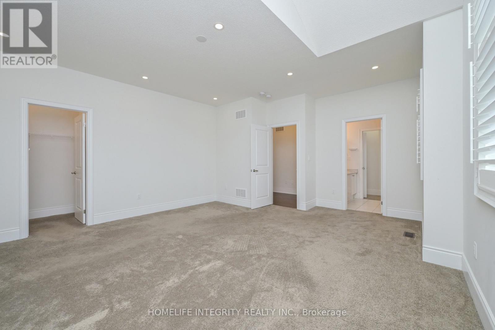 1144 WICKHAM ROAD - 22