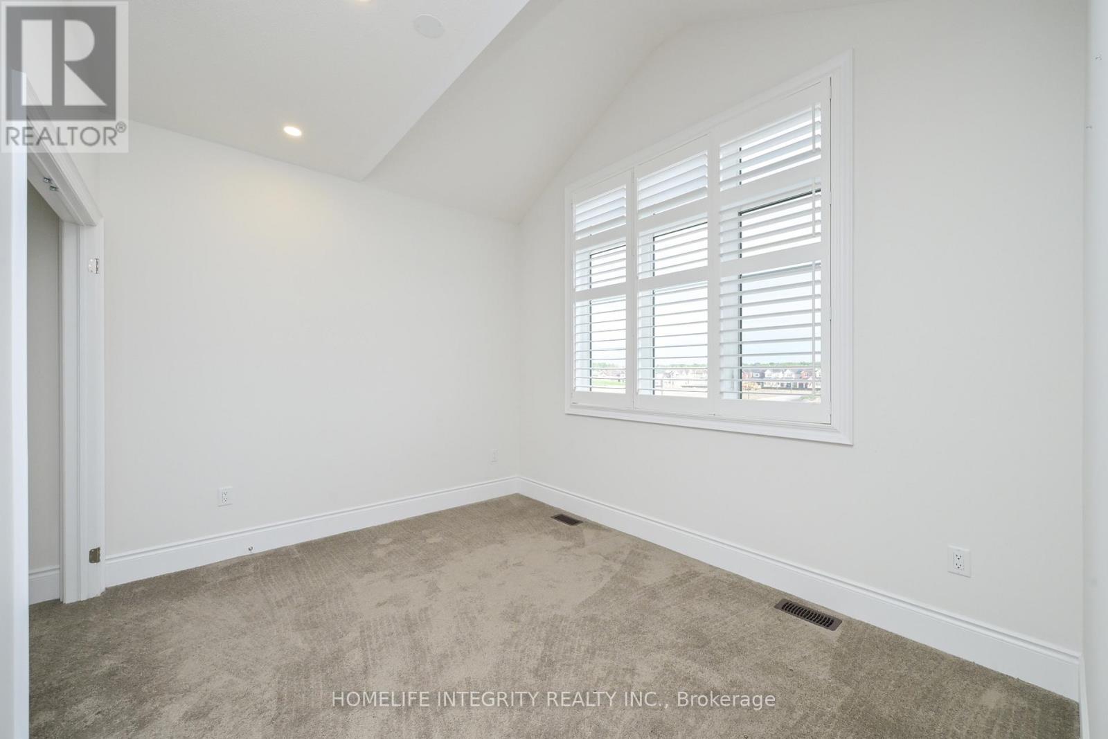 1144 WICKHAM ROAD - 25