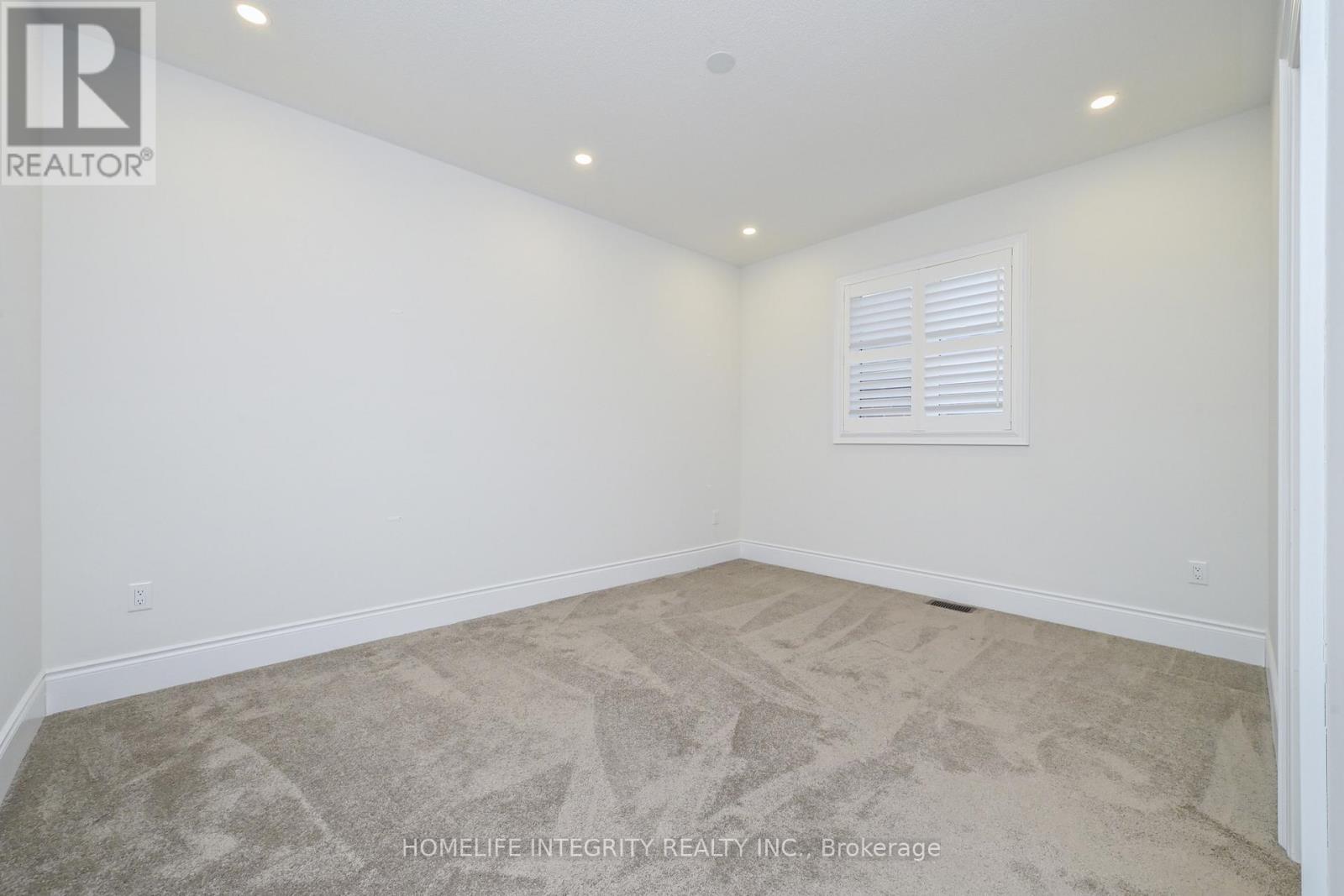 1144 WICKHAM ROAD - 26