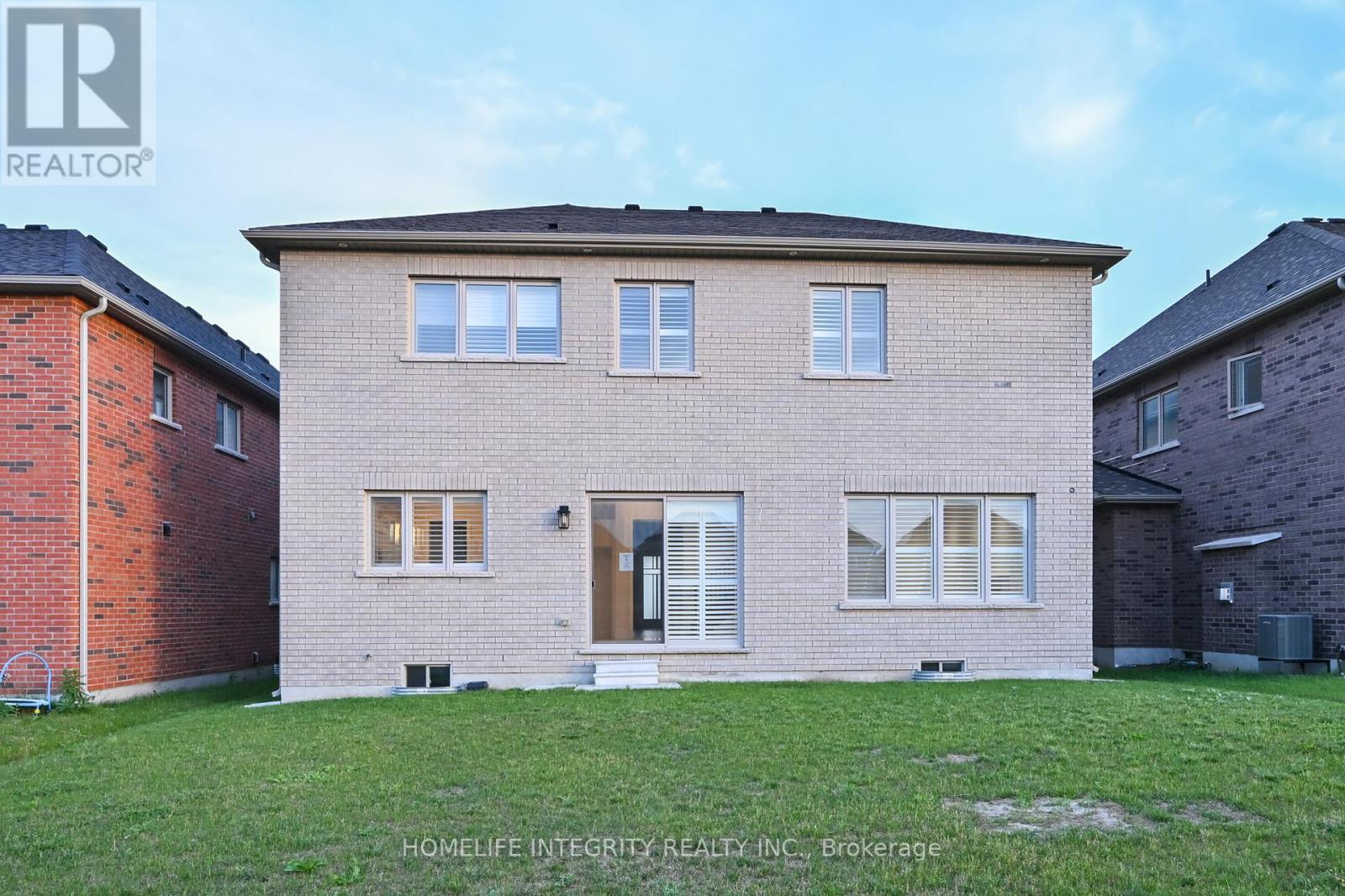 1144 WICKHAM ROAD - 30