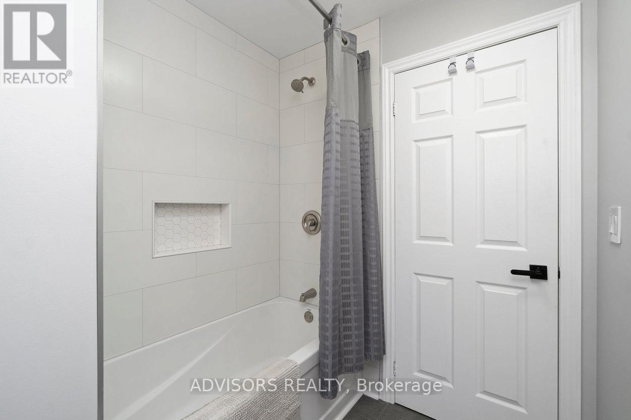36 RAPIDS ROAD - 20