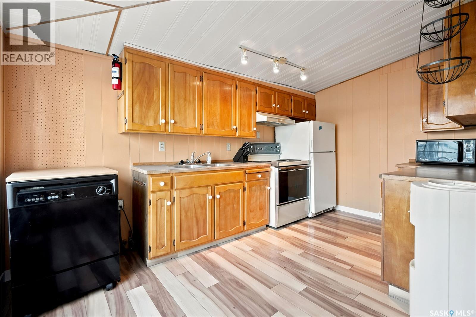 111 B-Say-Tah ROAD - 3