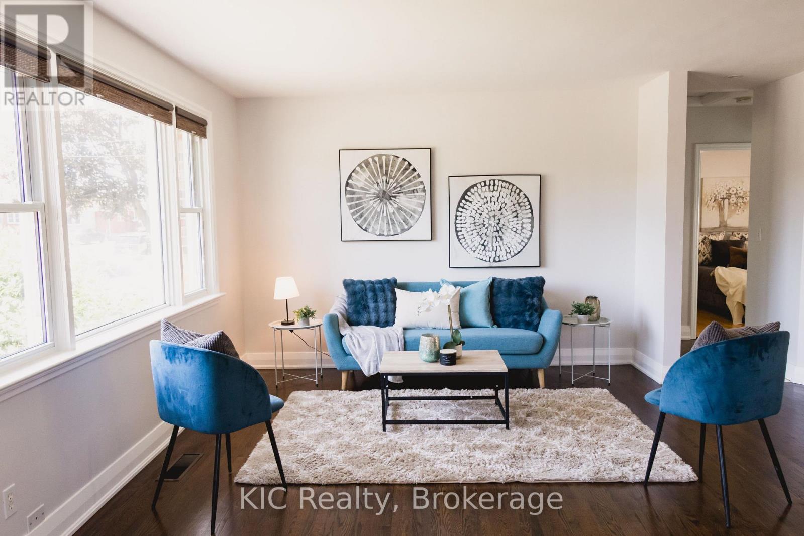 572 SHIRLEY STREET - 2