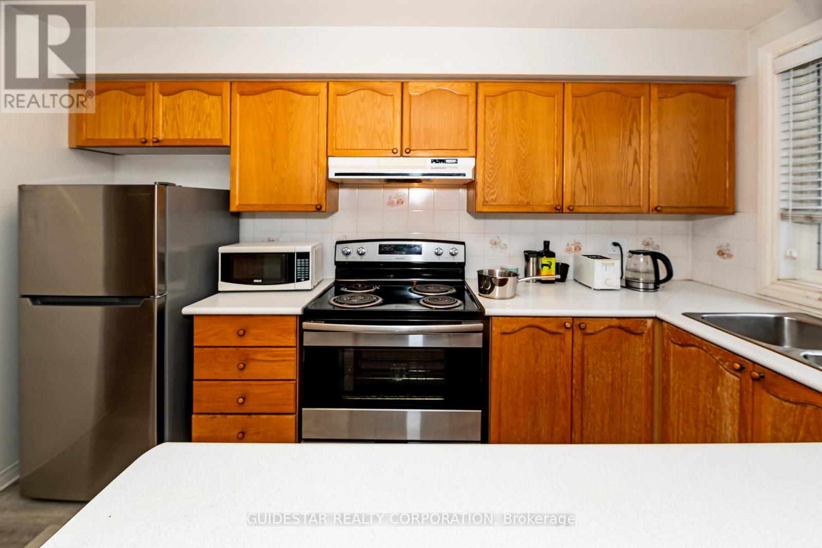 288 BRISTON PRIVATE - 10