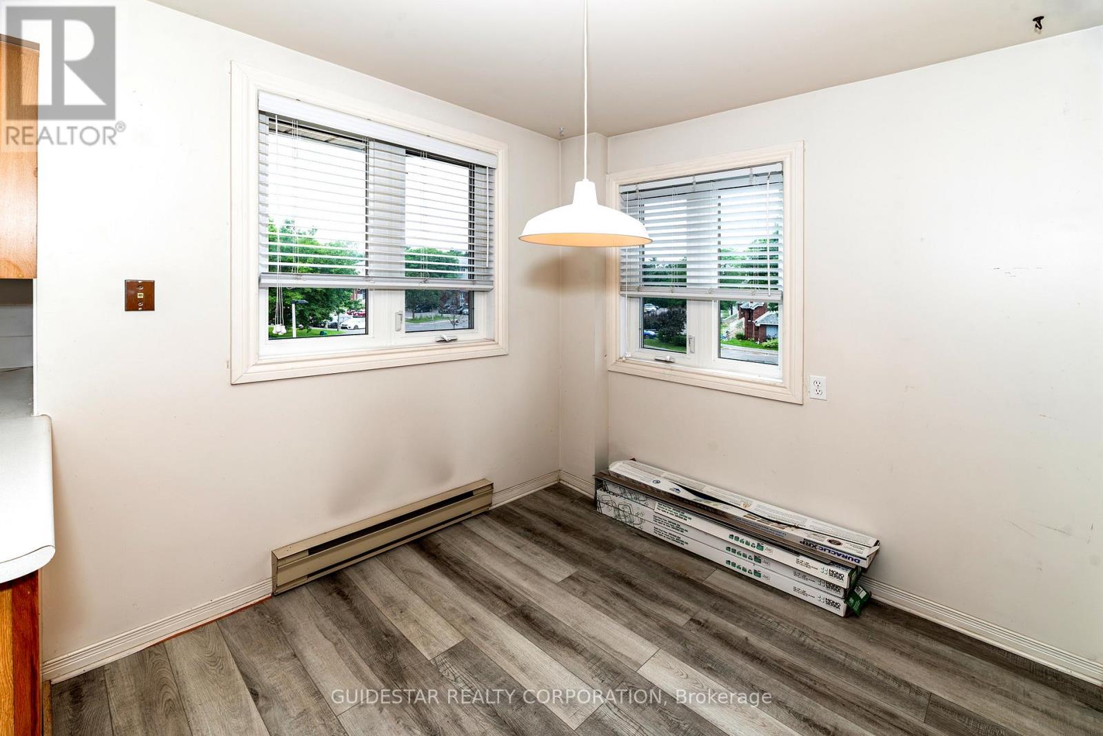 288 BRISTON PRIVATE - 12