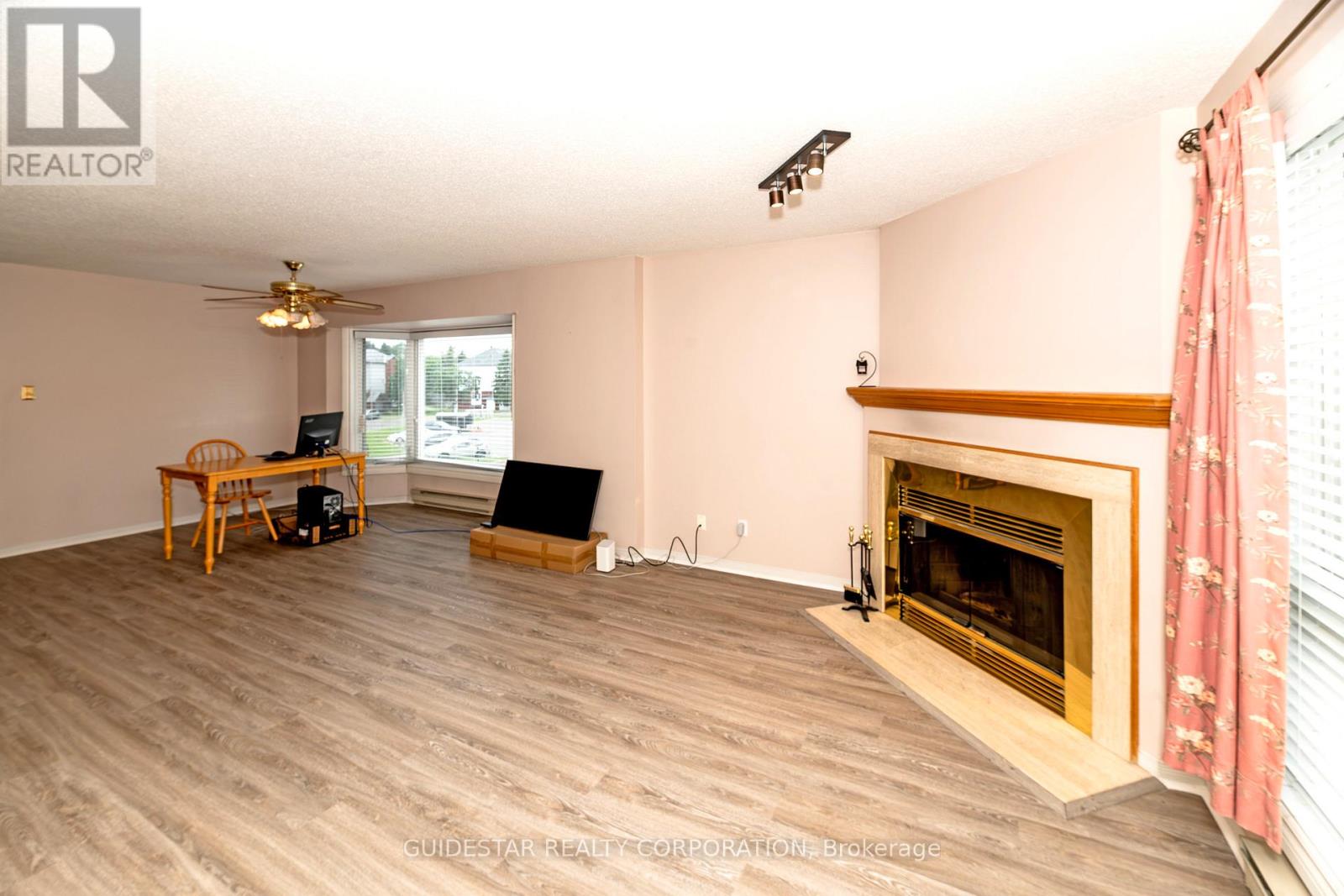 288 BRISTON PRIVATE - 2