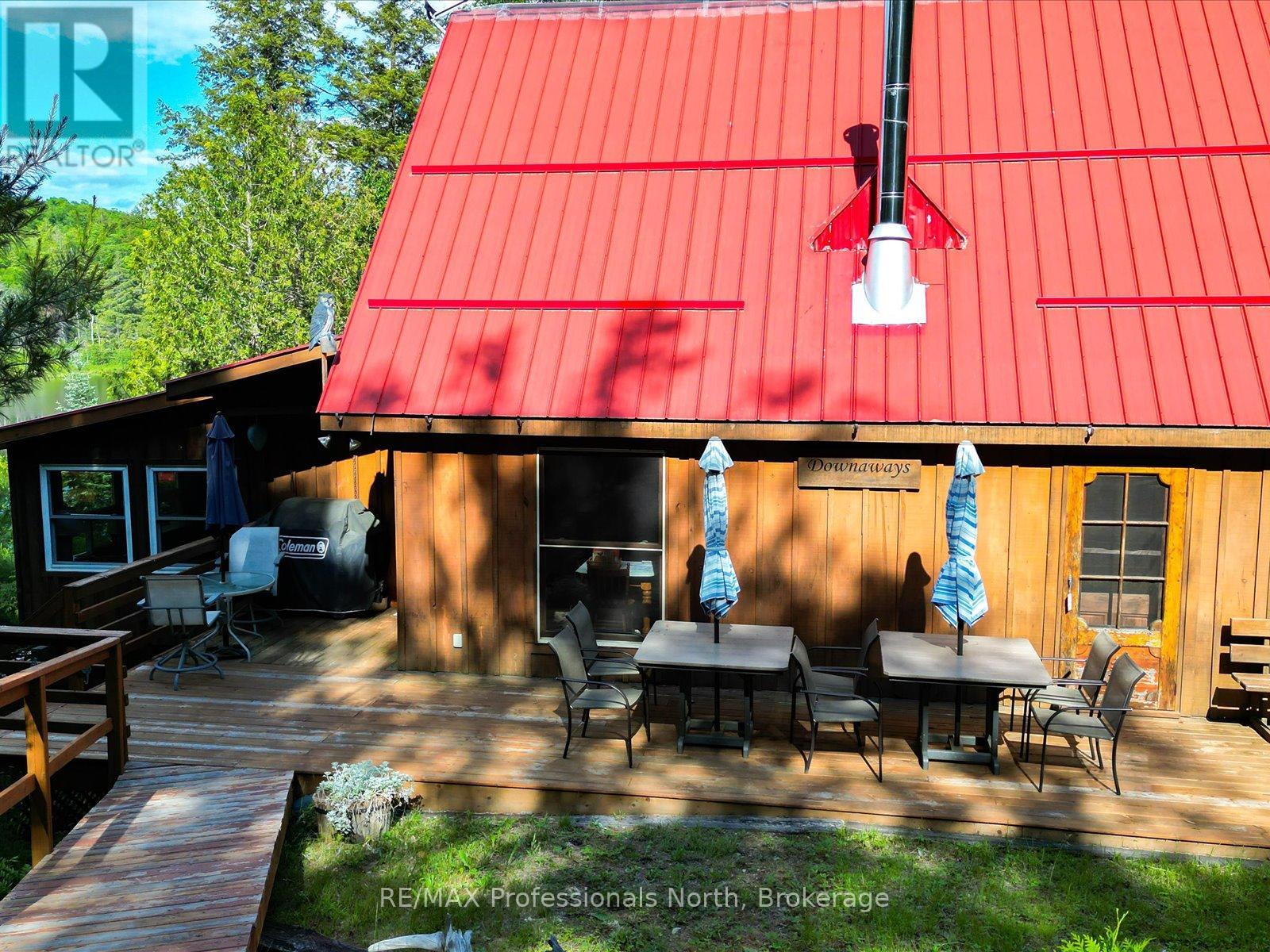 84 LAKESIDE LANE - 28