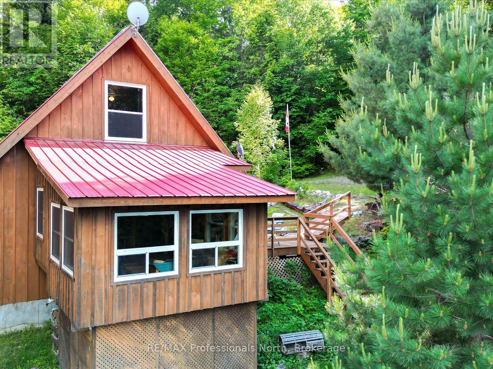 84 LAKESIDE LANE - 30