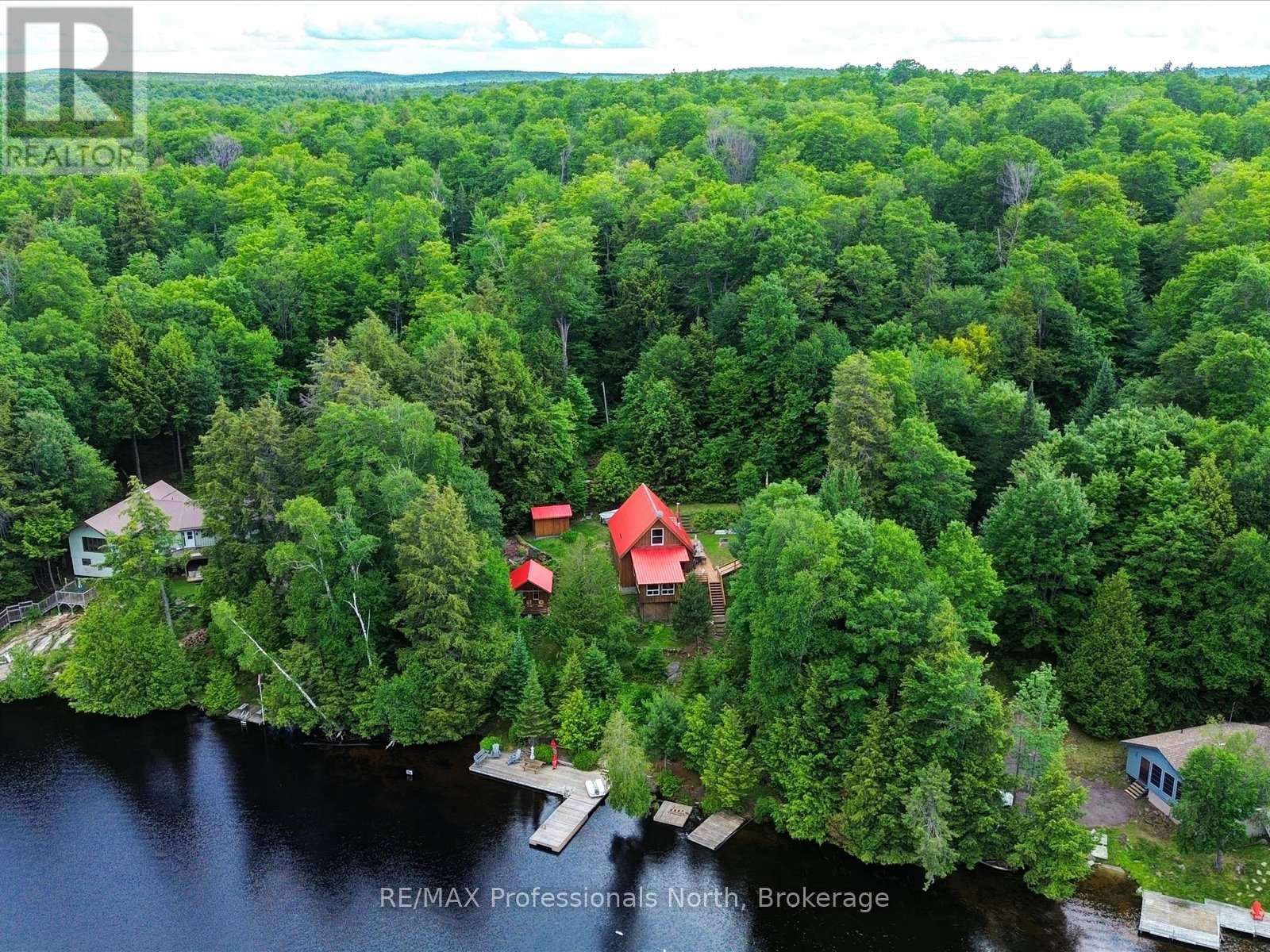 84 LAKESIDE LANE - 39